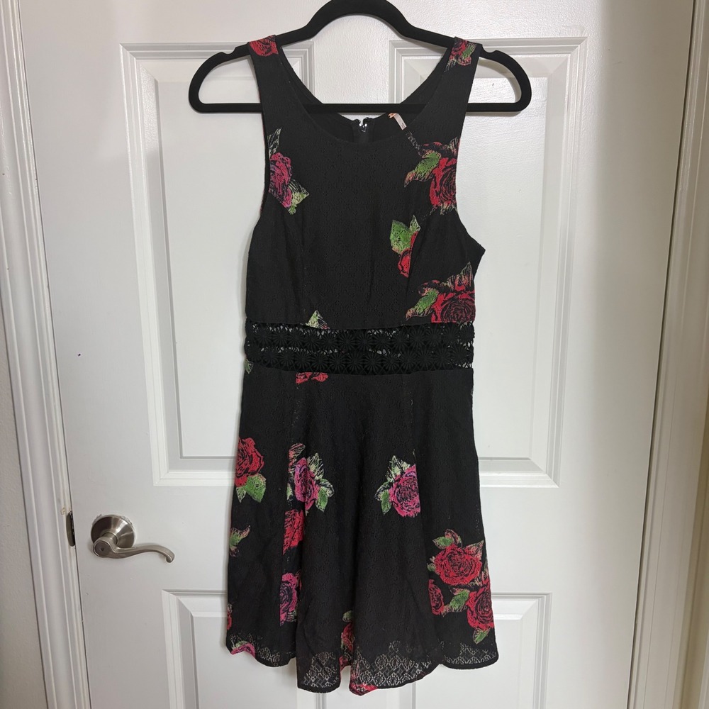 Free People Black Floral Lace Mini Dress Crochet Waist Rose Print Sleeveless 4